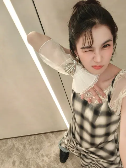 曾沛慈微博公开图片 18